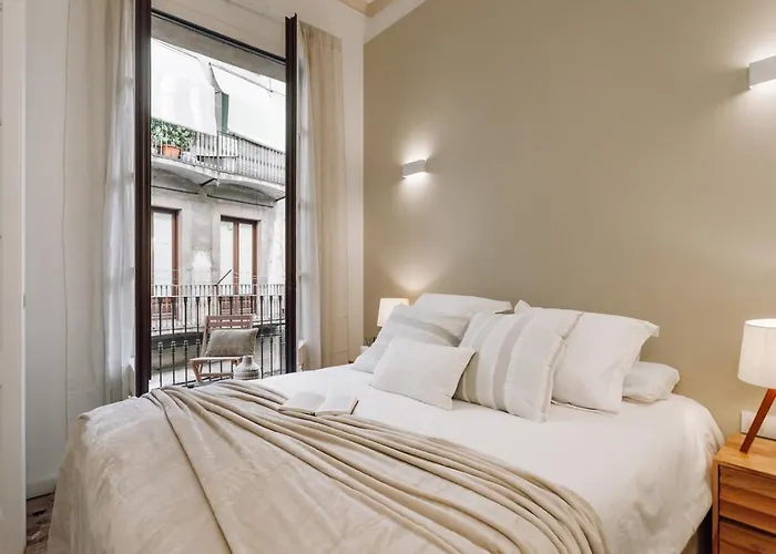 דירה Casa Comtal ברצלונה